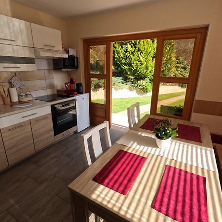 Holiday Home Forest Peace, Lavrovec Hlevni Vrh Exterior photo