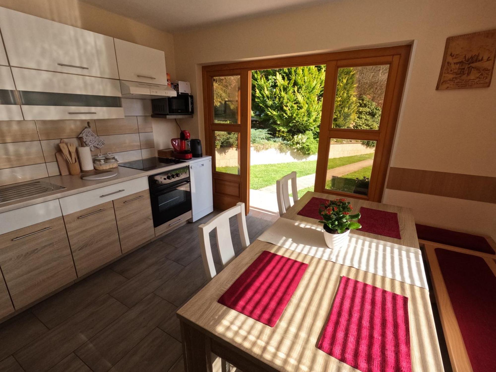 Holiday Home Forest Peace, Lavrovec Hlevni Vrh Exterior photo