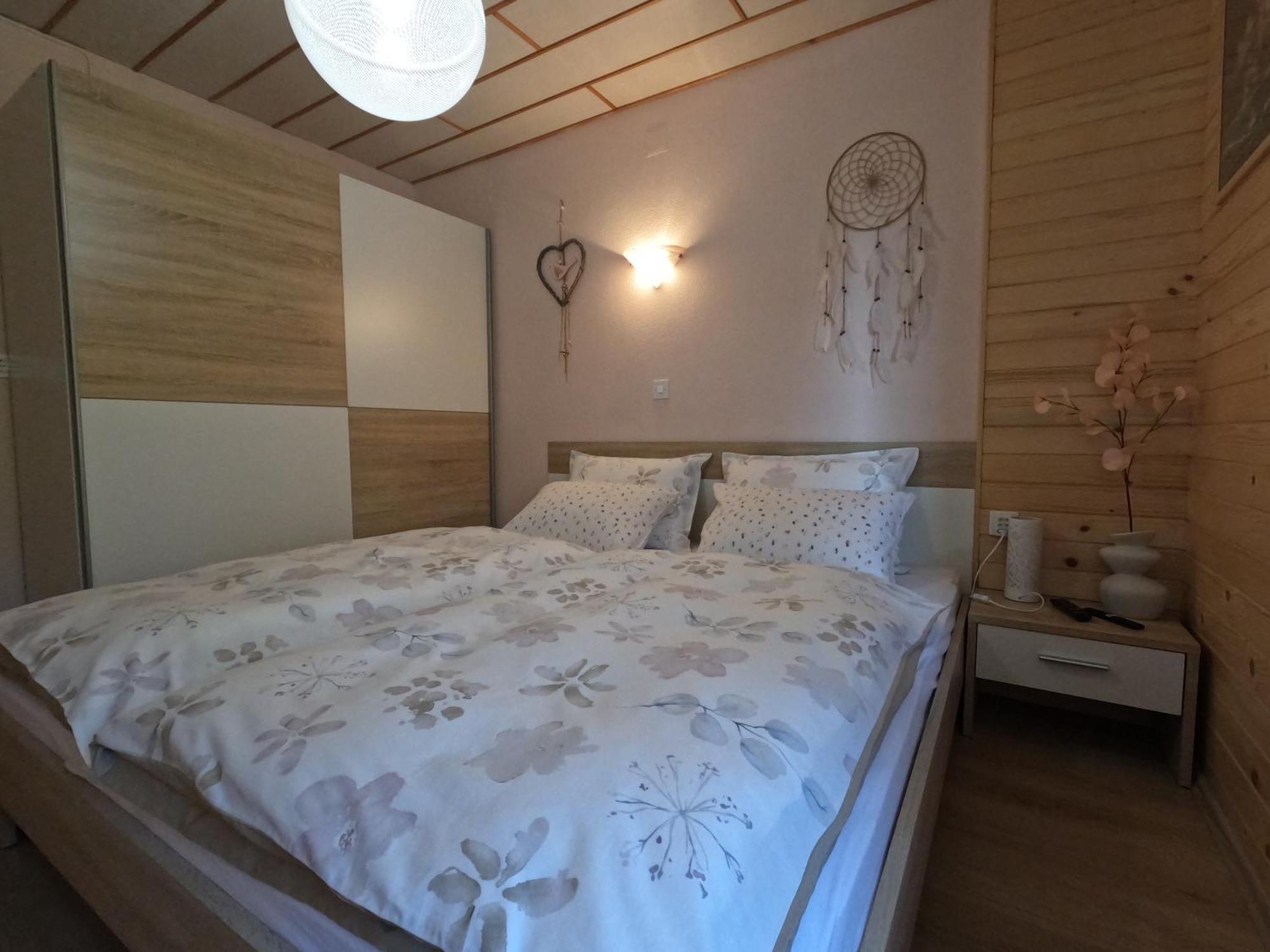 Holiday Home Forest Peace, Lavrovec Hlevni Vrh Exterior photo